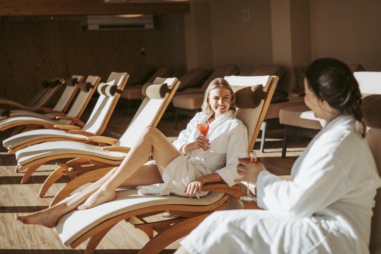 Mein Hotel Fast Wenigzell Екстер'єр фото