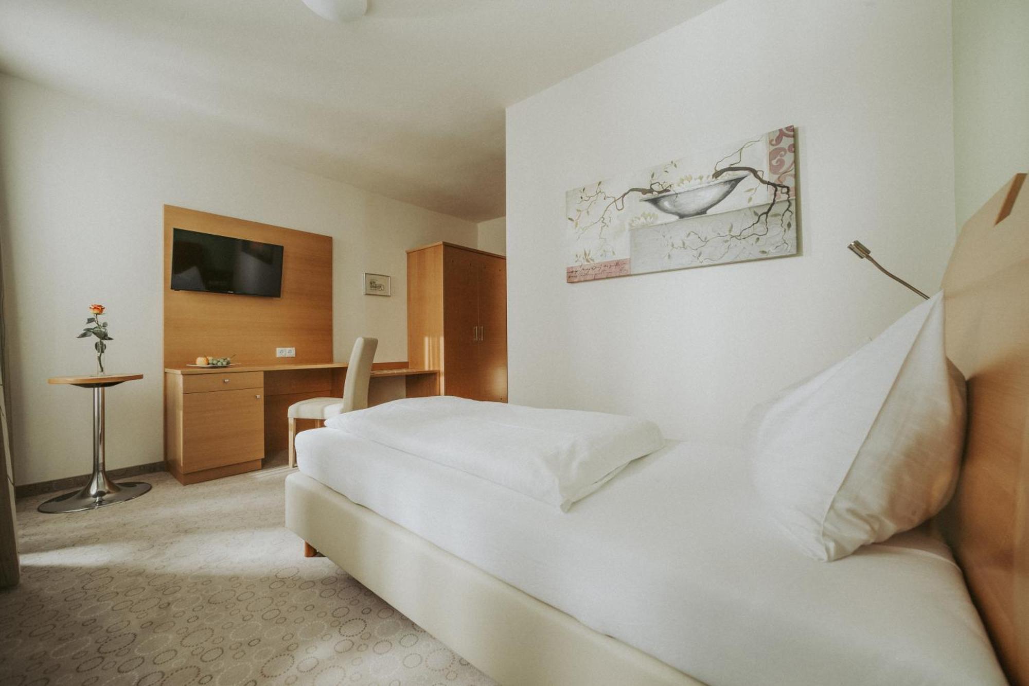 Mein Hotel Fast Wenigzell Номер фото